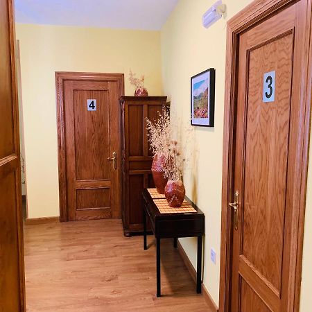 Hostal La Serna Hotel Potes Kültér fotó